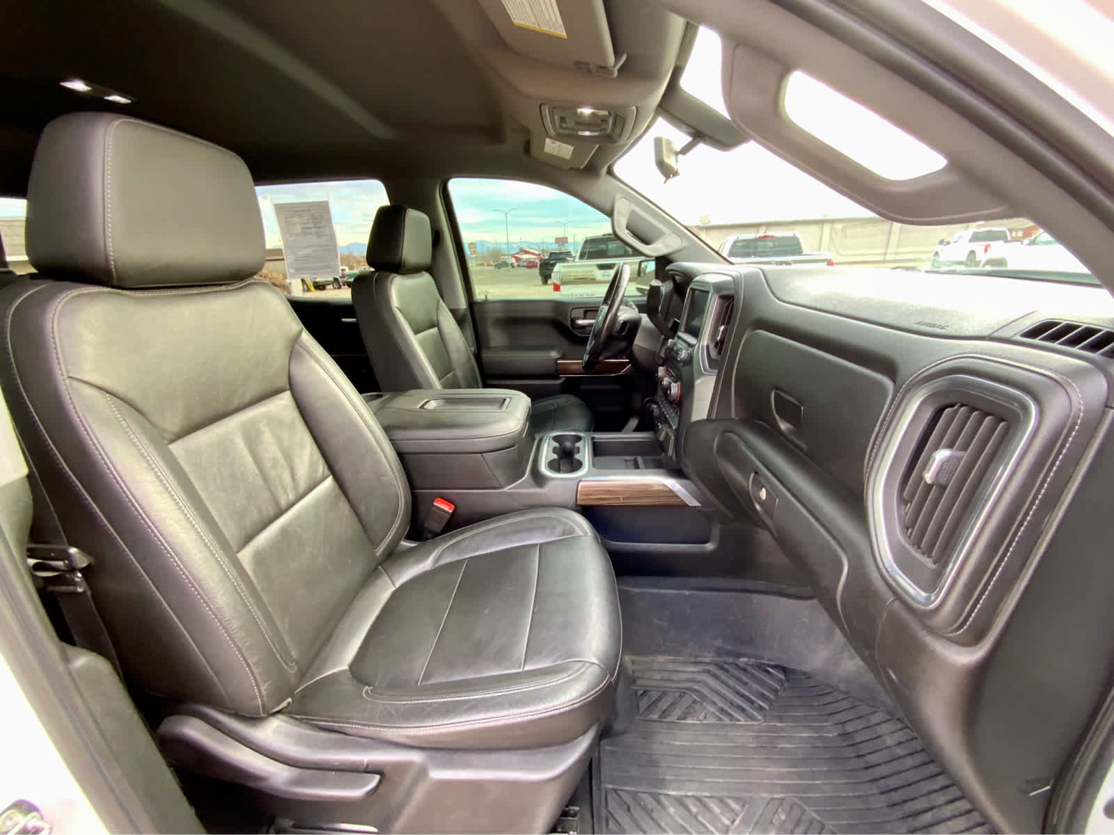 Used 2020 Chevrolet Silverado 1500 LT Trail Boss image 27