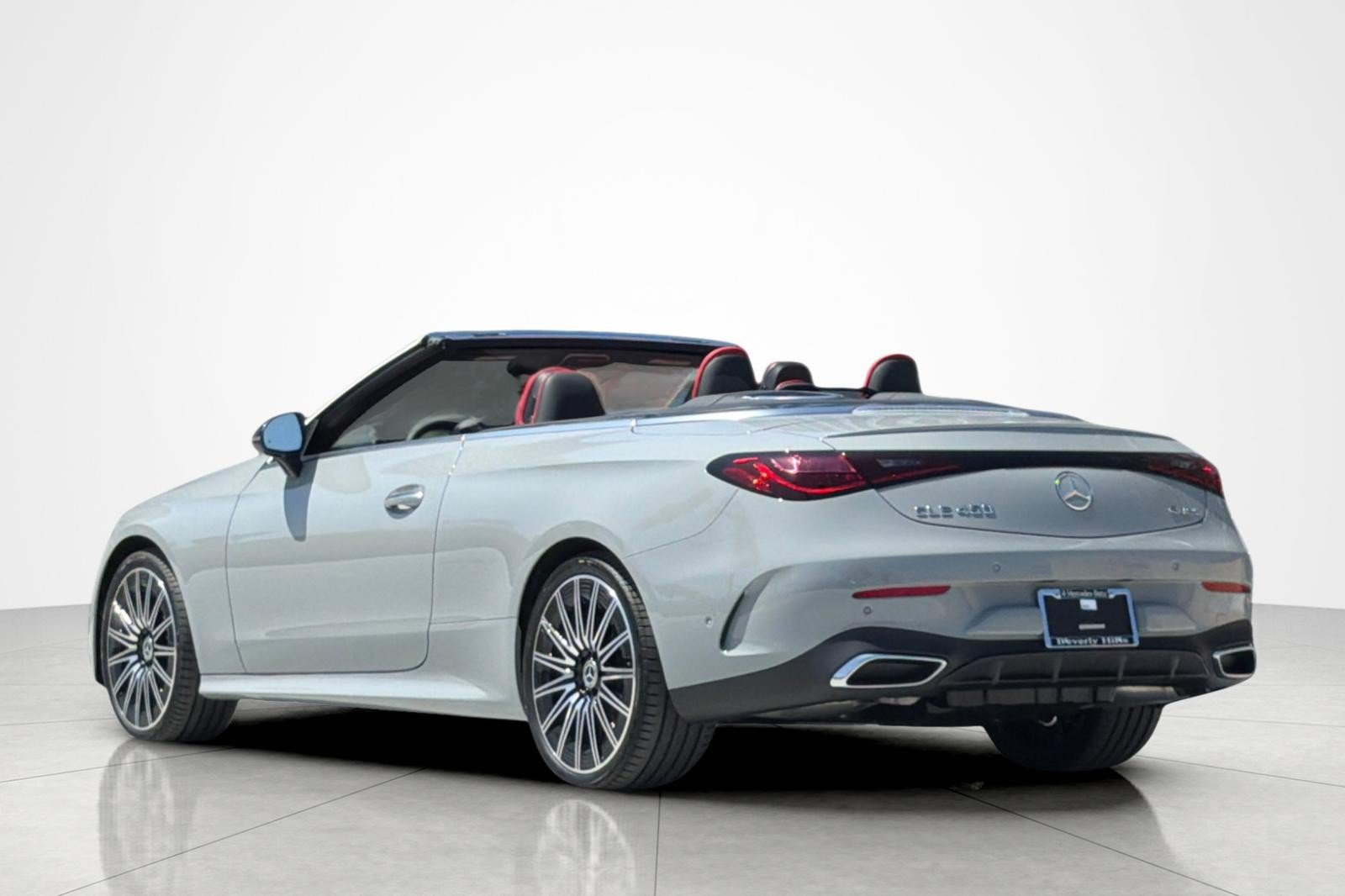 New 2026 Mercedes-Benz CLE 450 4MATIC Cabriolet image 3
