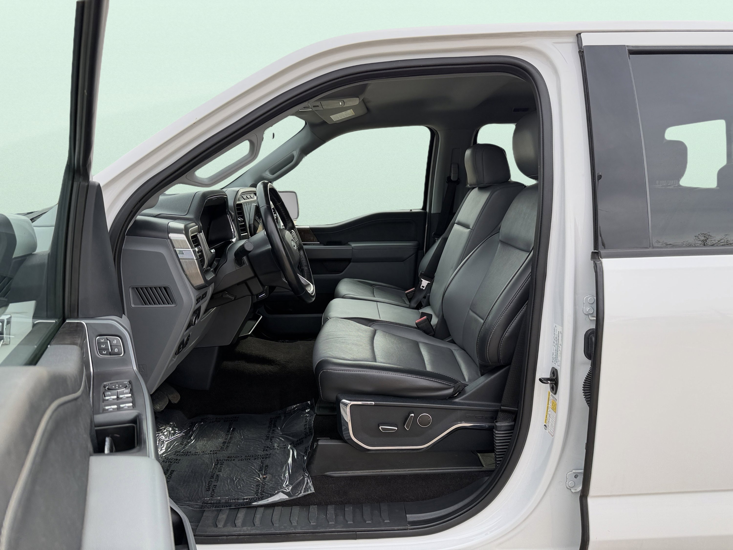 Used 2021 Ford F150 Lariat w/ Equipment Group 501A Mid image 20