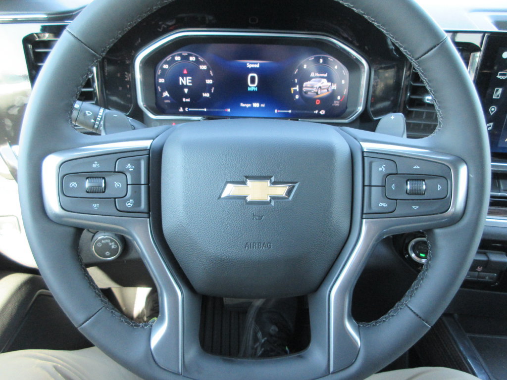 New 2026 Chevrolet Silverado 1500 LT w/ Convenience Package II AWD/4WD image 25