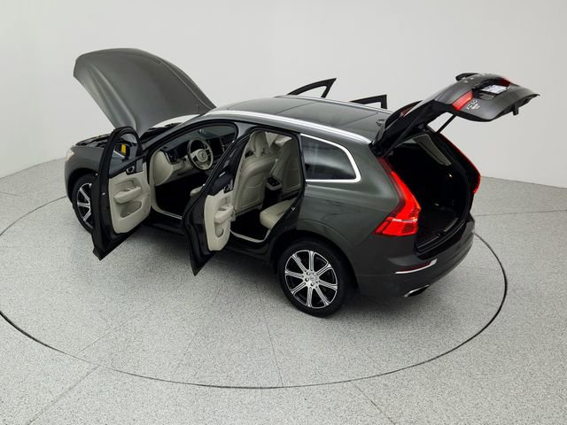 Used 2018 Volvo XC60 T6 Inscription w/ Luxury Seat Package image 20