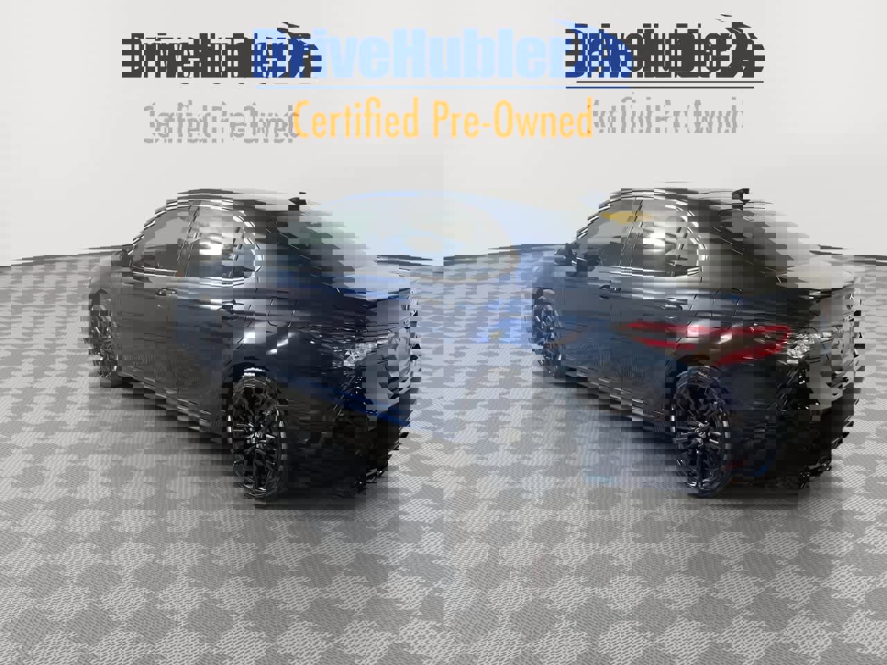 Used 2021 Toyota Camry XSE image 6