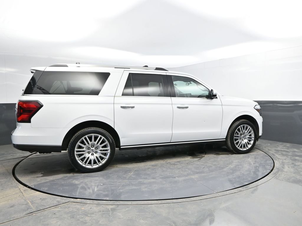 Used 2024 Ford Expedition Max Limited image 10