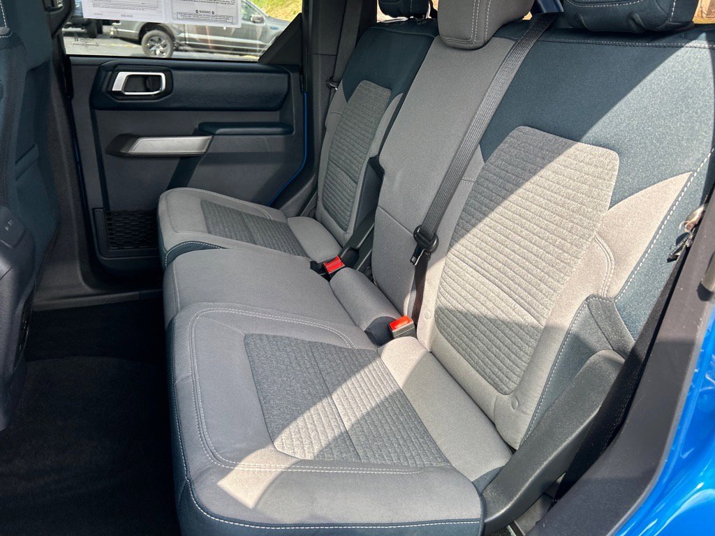 Used 2023 Ford Bronco Outer Banks image 9