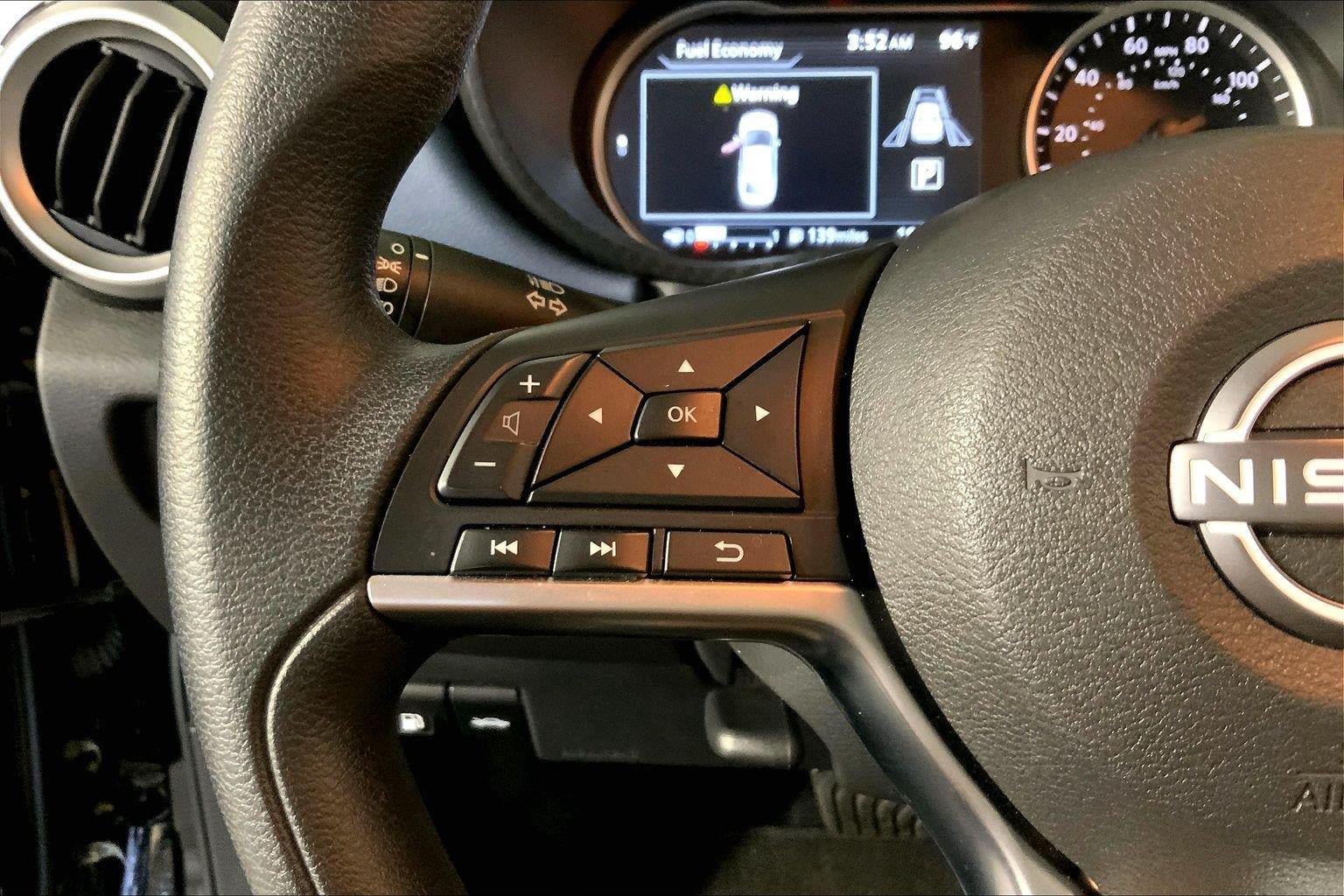 Used 2025 Nissan Versa SV FWD image 18