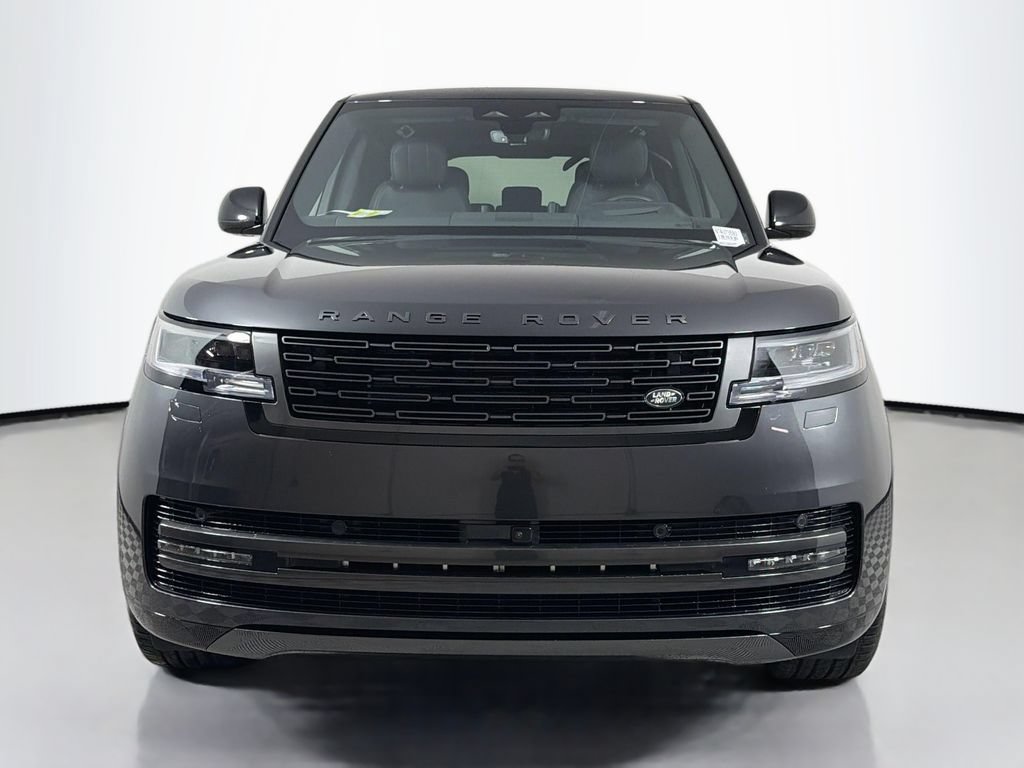 New 2026 Land Rover Range Rover Long Wheelbase SE AWD/4WD image 2