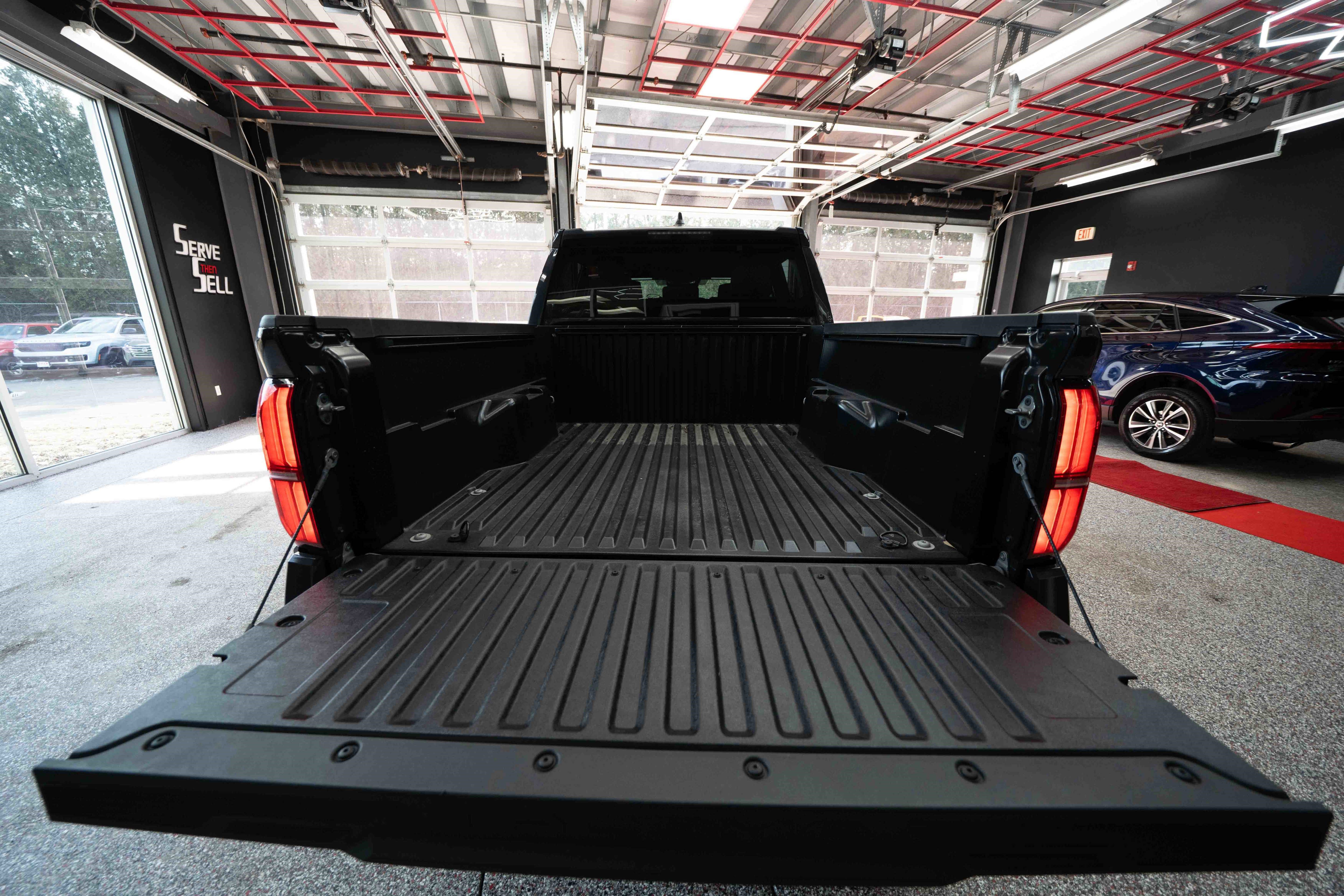 Used 2024 Toyota Tacoma SR5 image 27