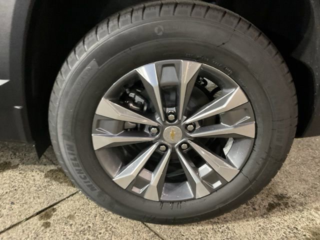 New 2026 Chevrolet Equinox LT image 12