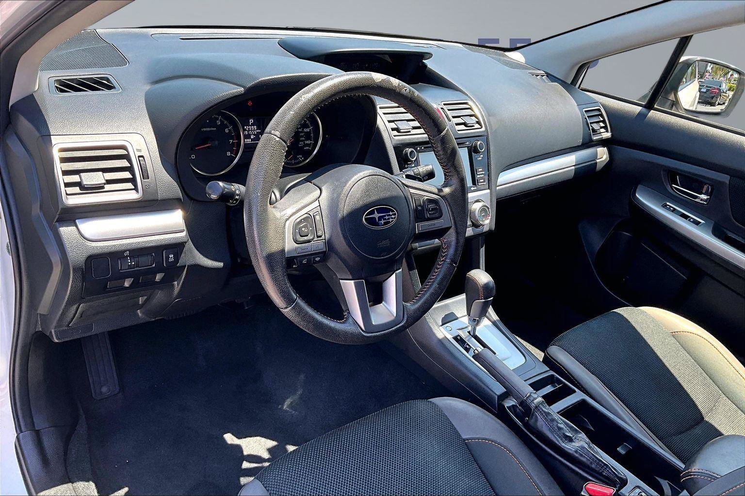 Used 2017 Subaru Crosstrek 2.0i Premium w/ Moonroof Package AWD/4WD image 17