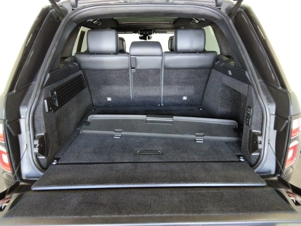 Used 2020 Land Rover Range Rover Long Wheelbase HSE image 10