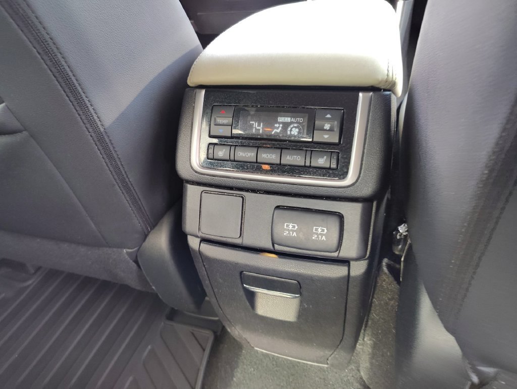 Used 2019 Subaru Ascent Limited AWD/4WD image 24