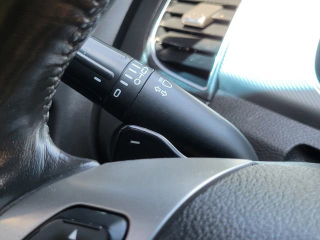 Used 2018 Ford Taurus SHO AWD/4WD image 16