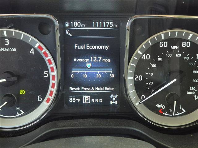 Used 2017 Nissan Titan PRO-4X AWD/4WD image 10