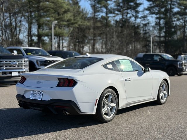 New 2026 Ford Mustang Coupe image 4