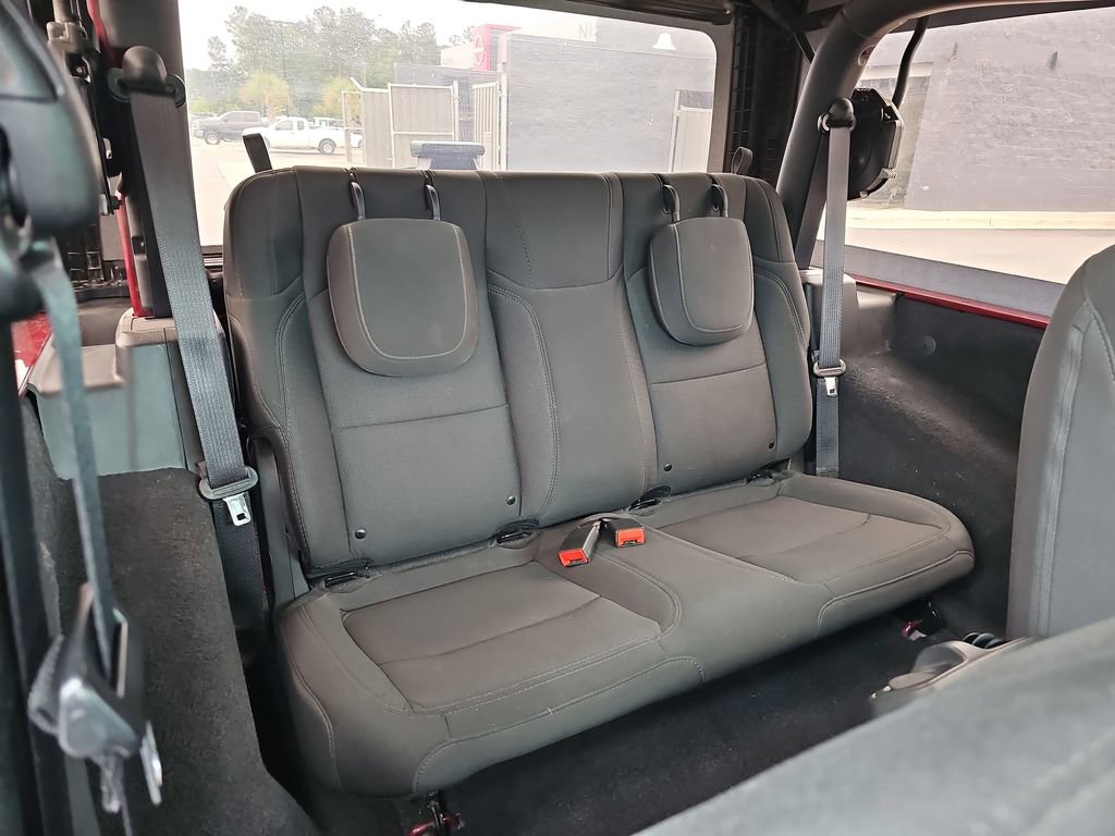 Used 2021 Jeep Wrangler Sport AWD/4WD image 15