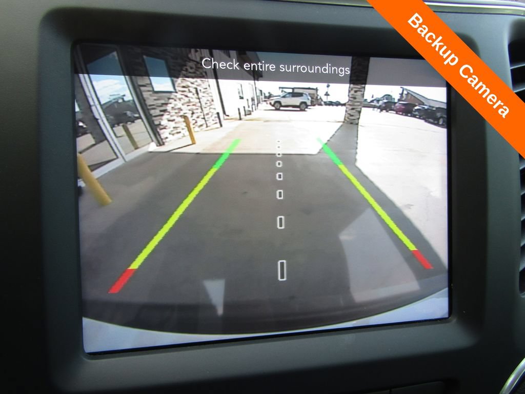 Used 2022 Jeep Cherokee Latitude Lux AWD/4WD image 15