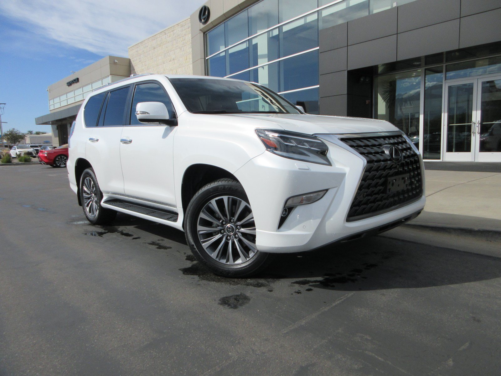 Used 2022 Lexus GX 460 Luxury w/ Off Road Package AWD/4WD image 13