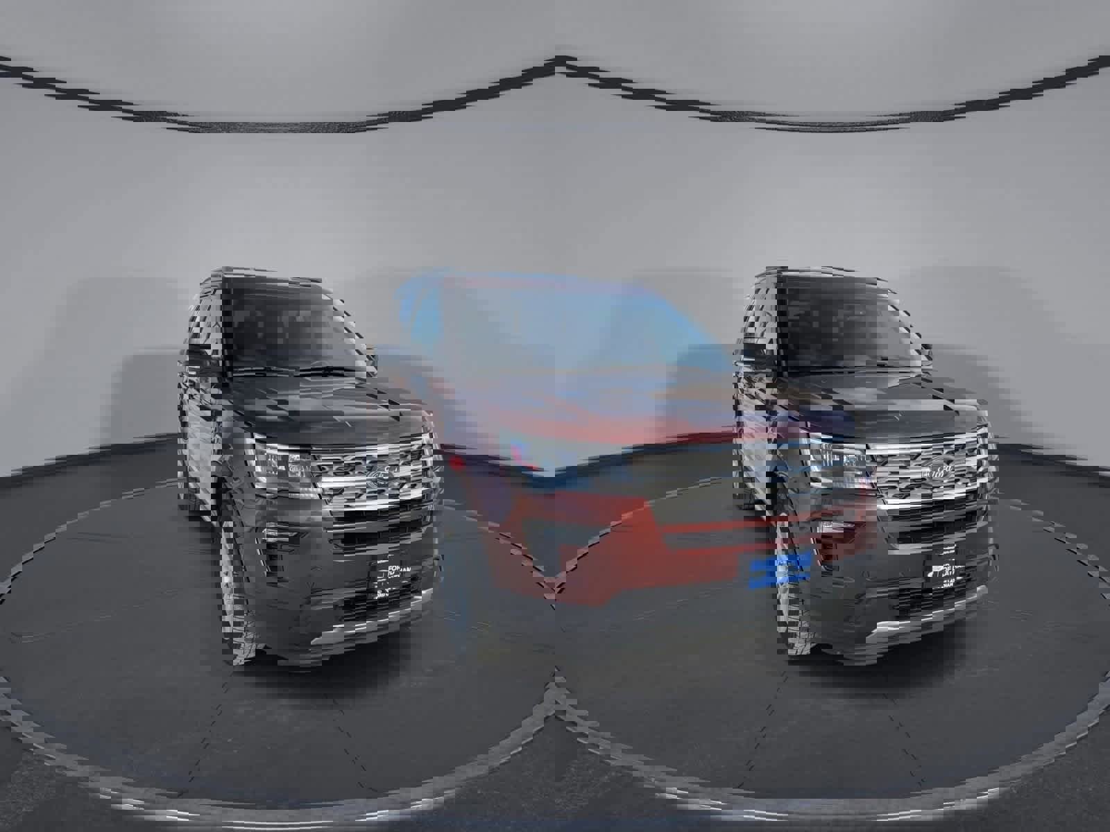 Used 2018 Ford Explorer XLT w/ Equipment Group 202A image 2