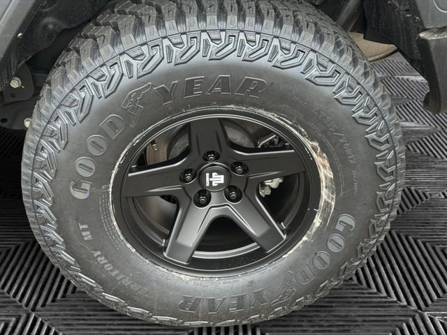 Certified 2025 Jeep Wrangler Unlimited Sport AWD/4WD image 10