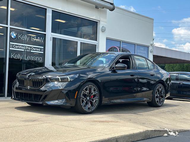 Used 2026 BMW 540i xDrive AWD/4WD image 4