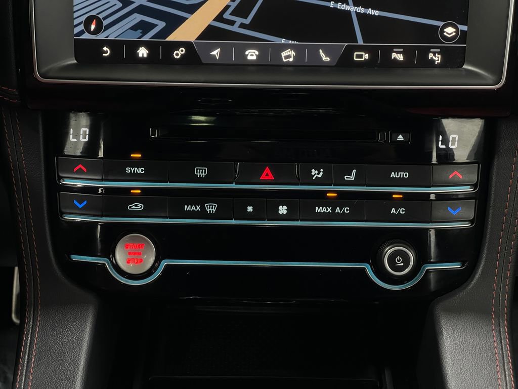 Used 2020 Jaguar F-PACE Checkered Flag image 26