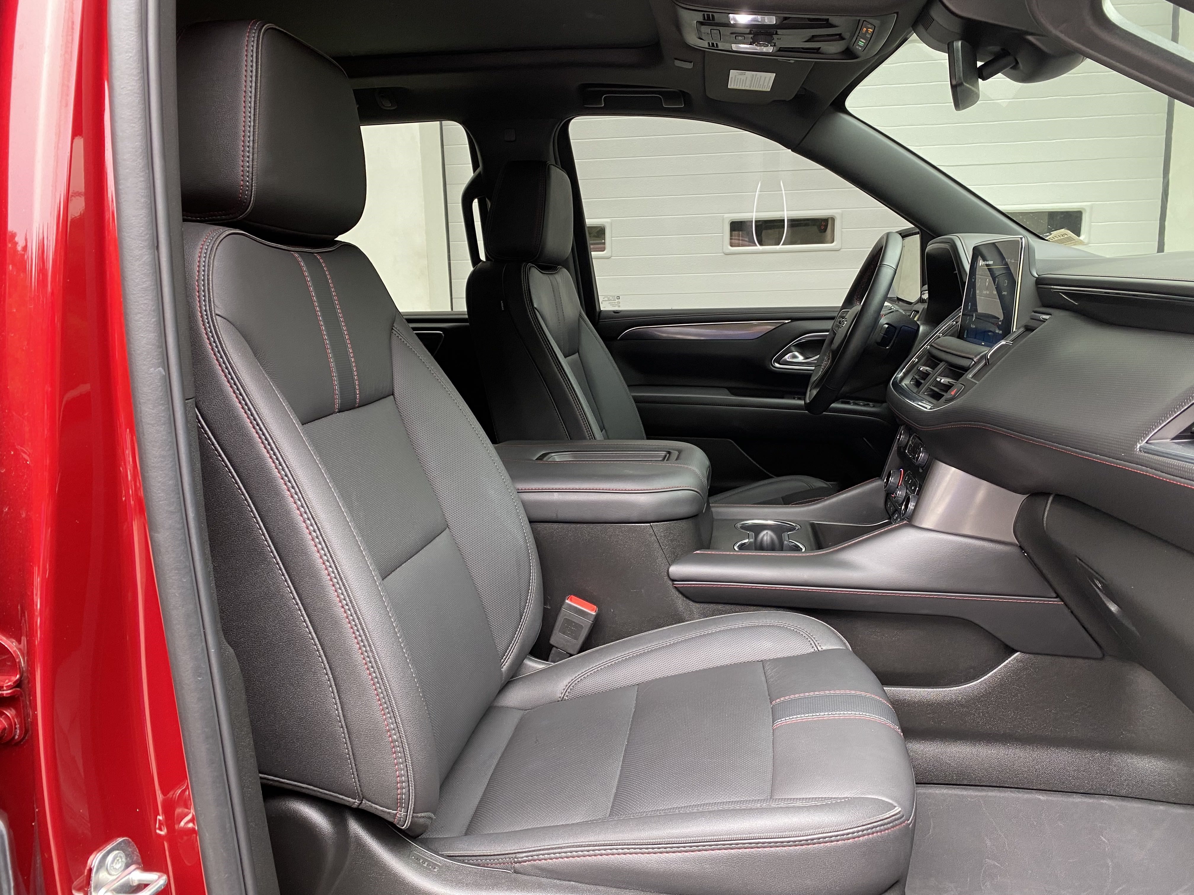 Used 2023 Chevrolet Tahoe RST w/ Luxury Package AWD/4WD image 35