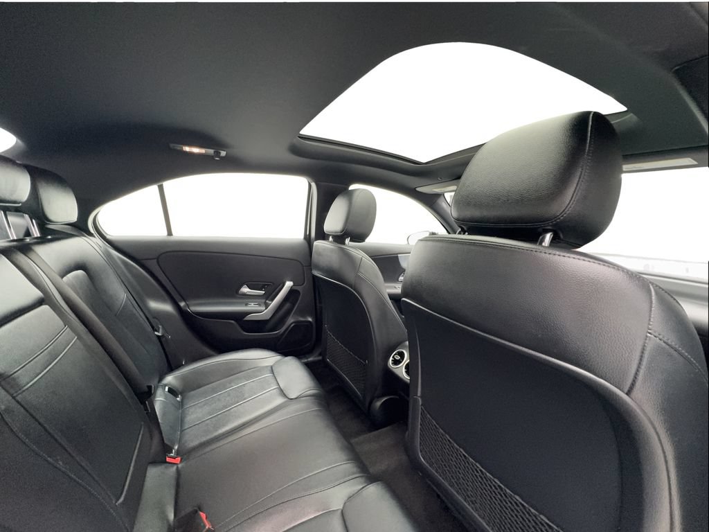Used 2022 Mercedes-Benz A 220 image 24