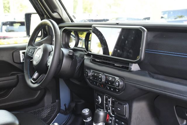 Used 2024 Jeep Wrangler Unlimited Rubicon 4xe w/ Technology Group image 30