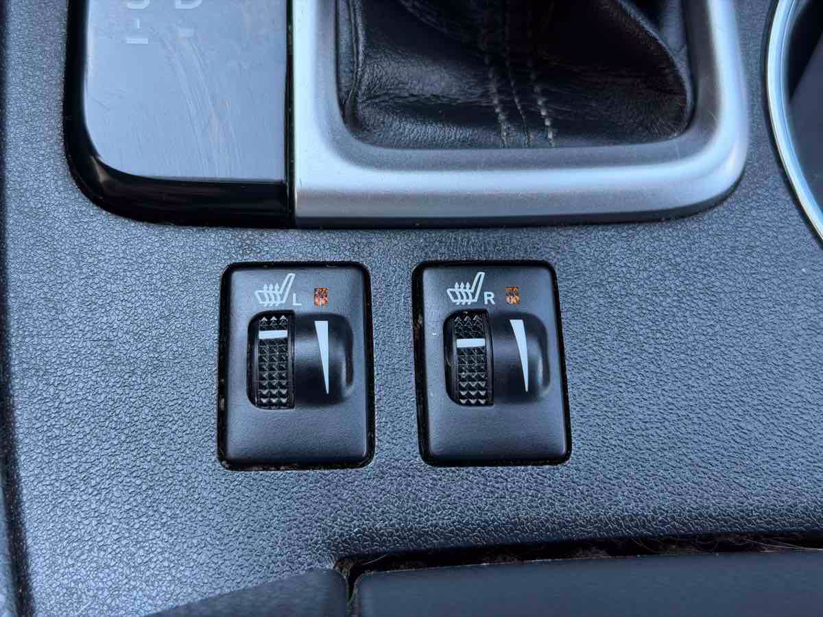 Used 2015 Toyota Highlander XLE AWD/4WD image 21