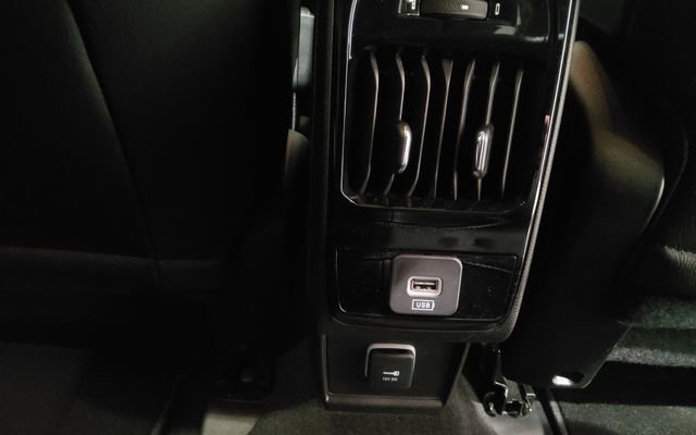 Used 2022 Jeep Compass Limited image 18