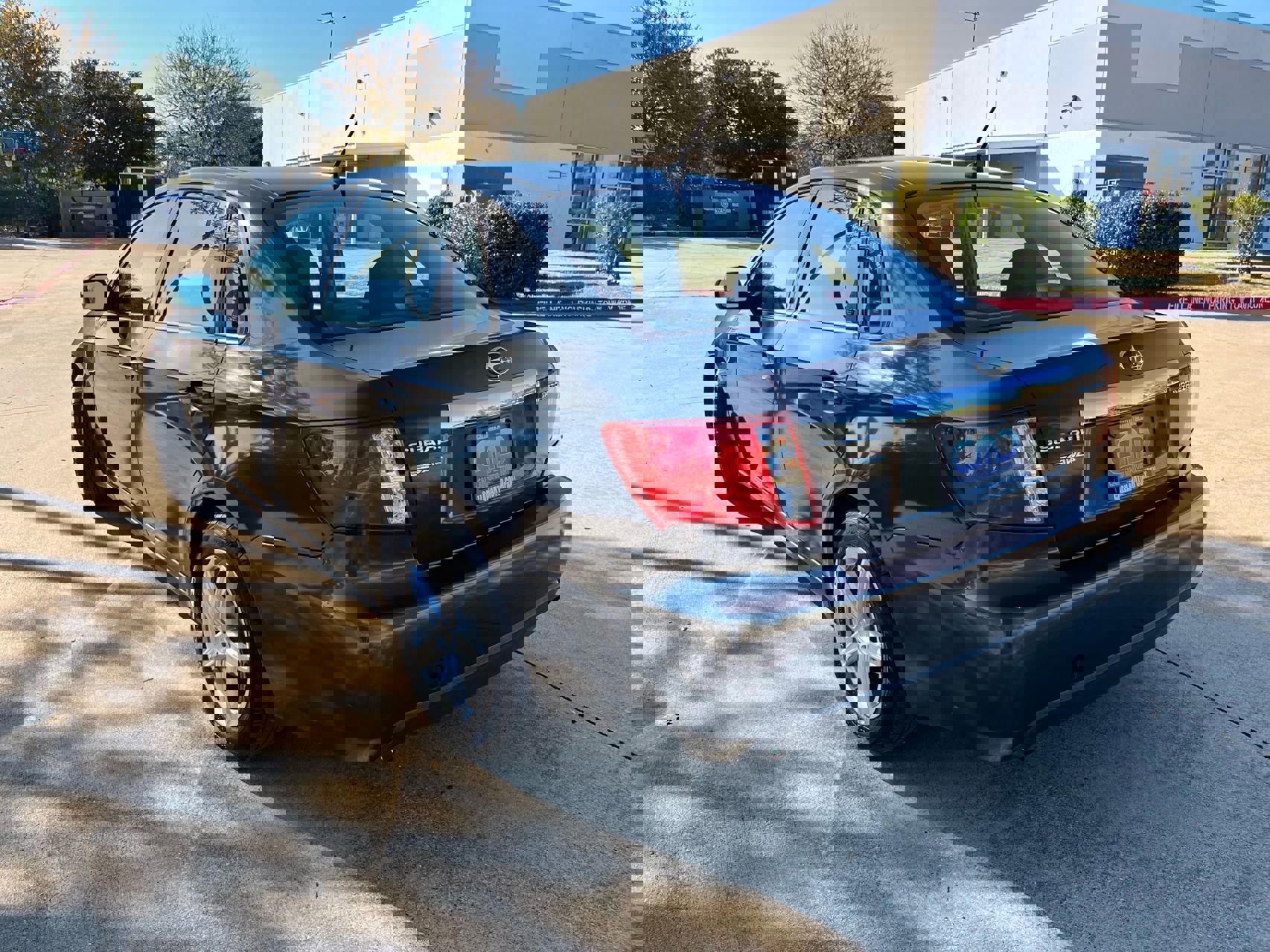 Used 2011 Subaru Impreza 2.5i image 8