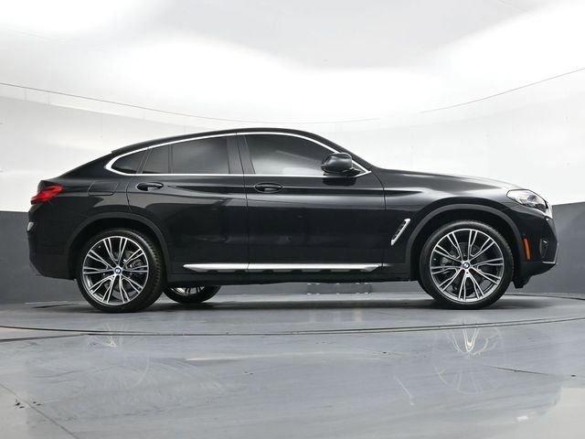Used 2025 BMW X4 xDrive30i w/ Premium Package image 30