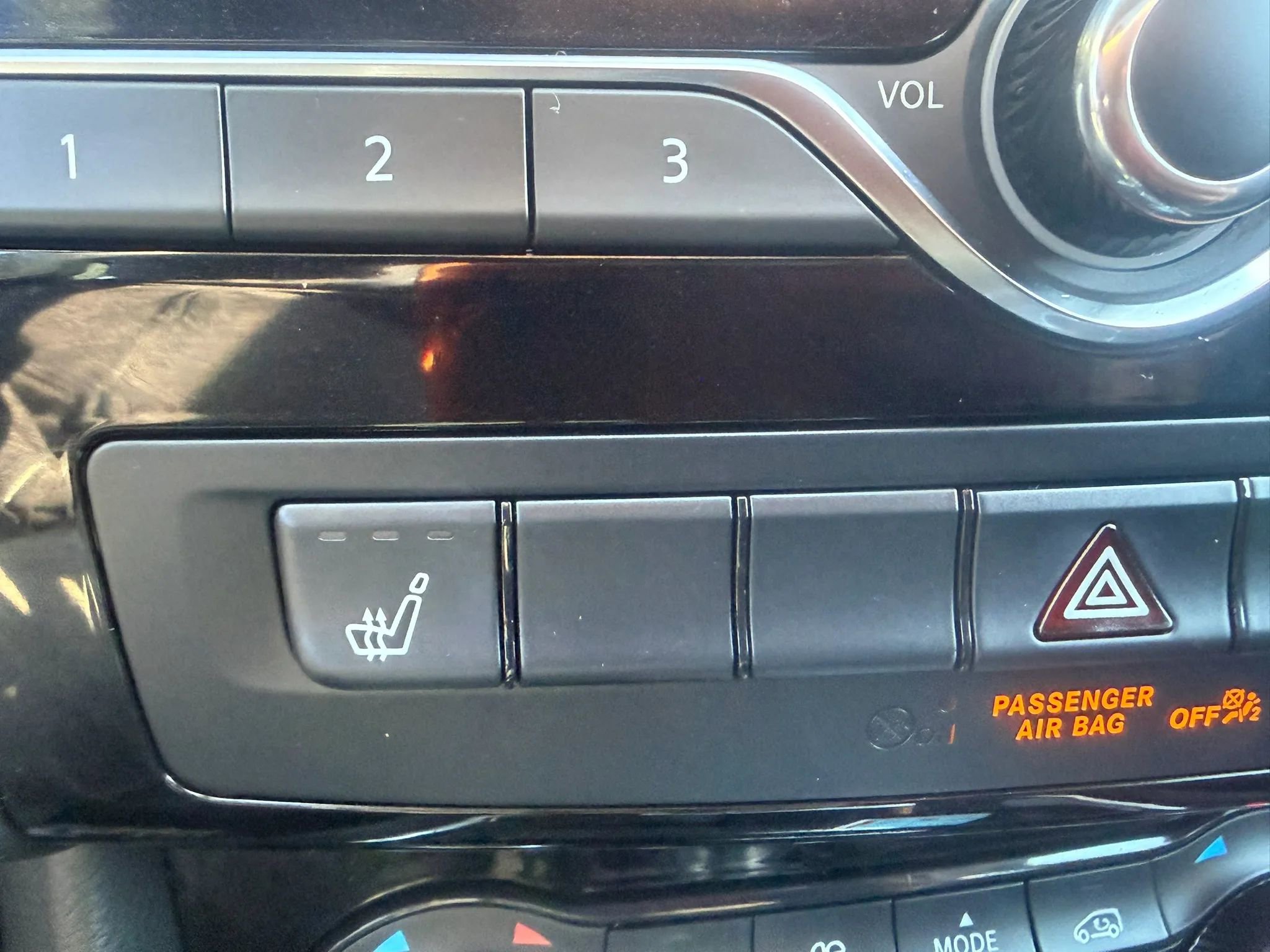 Used 2019 INFINITI QX30 Premium w/ Cargo Package AWD/4WD image 19