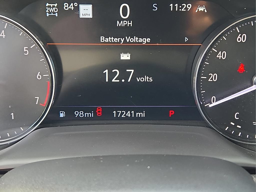 Used 2022 Buick Envision Essence w/ Technology Package I AWD/4WD image 19