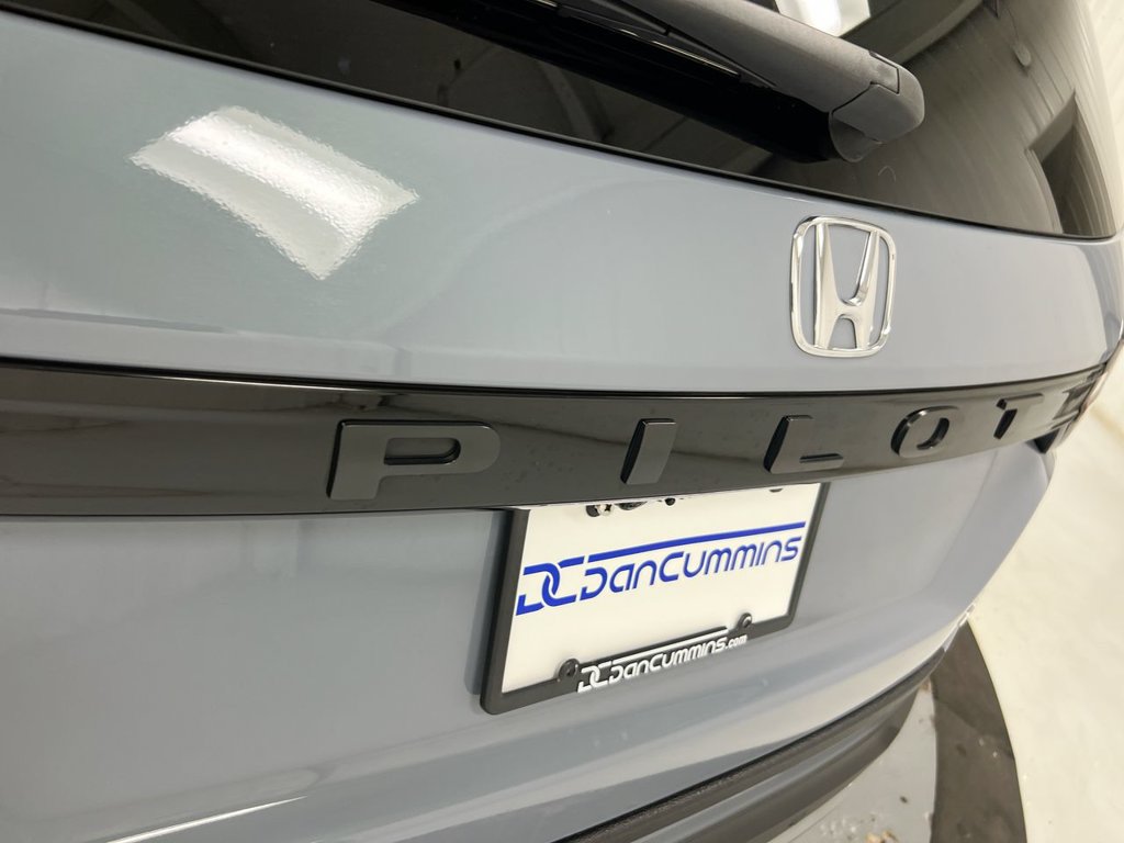 Used 2024 Honda Pilot Elite image 28