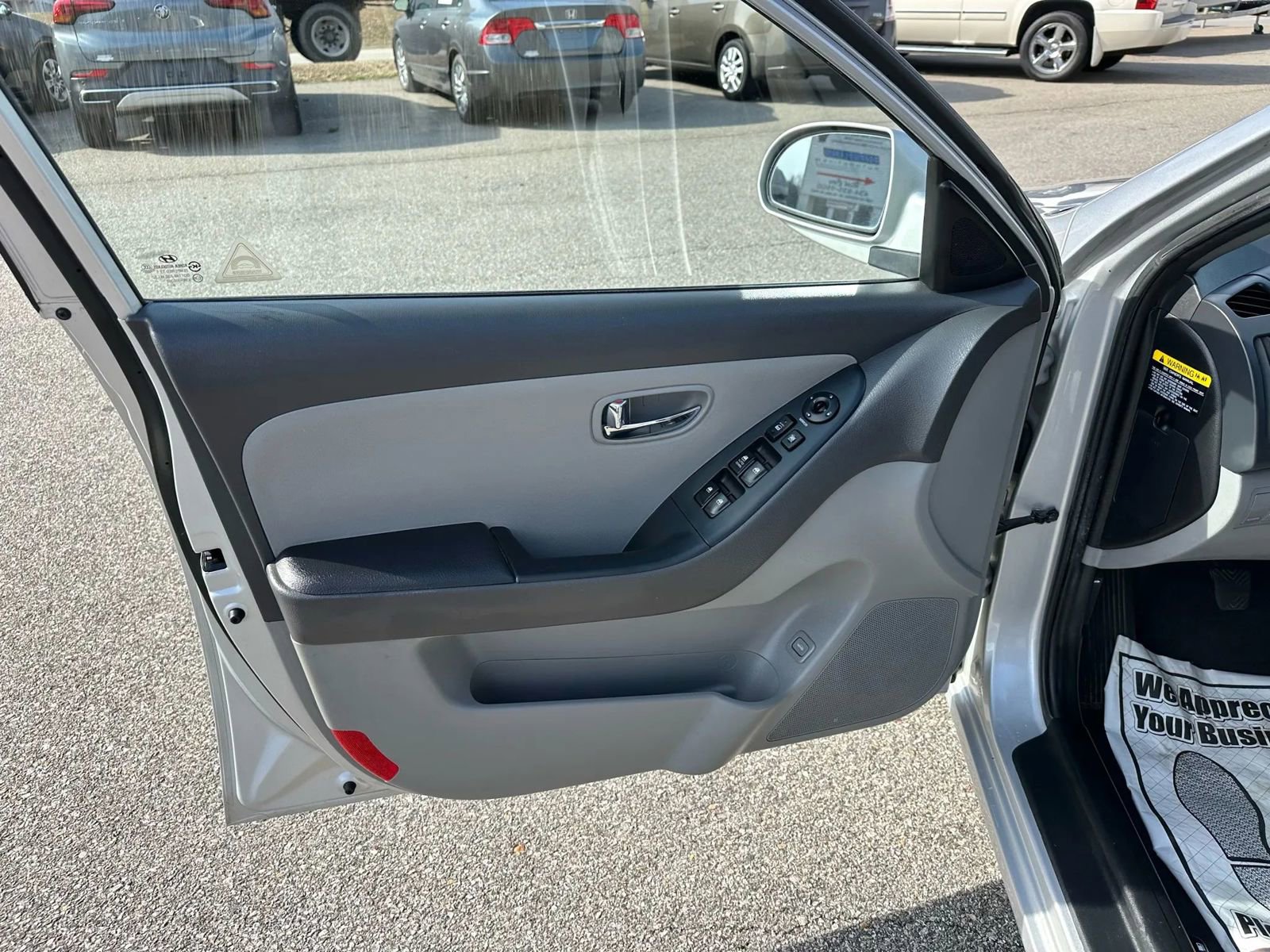 Used 2010 Hyundai Elantra Blue w/ Comfort Pkg 2 image 29