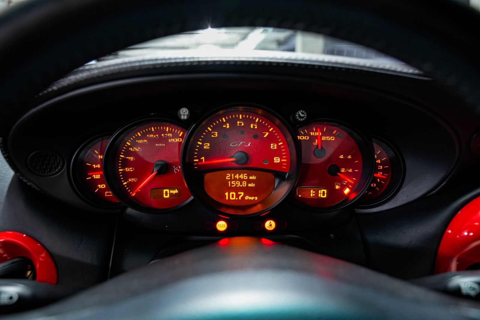 Used 2004 Porsche 911 GT3 RWD image 10