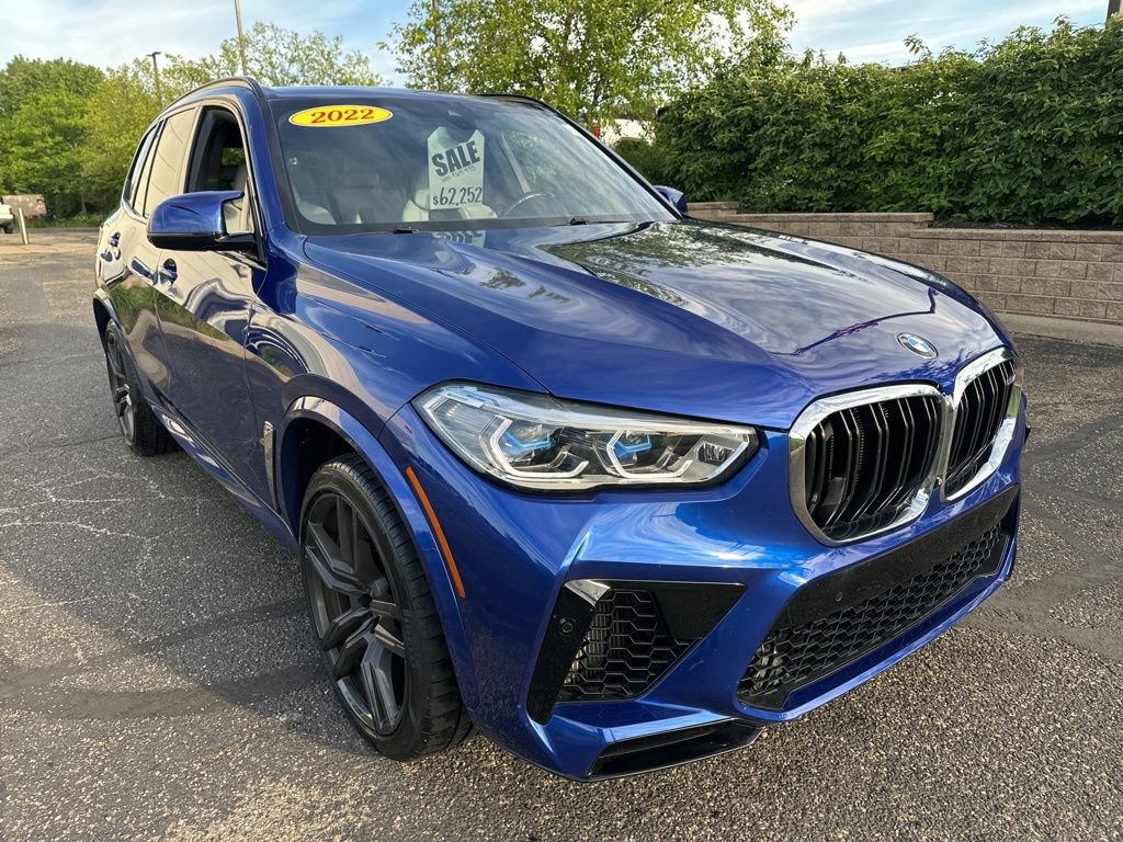 Used 2022 BMW X5 M w/ Executive Package AWD/4WD image 17