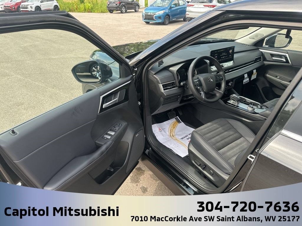 New 2025 Mitsubishi Outlander SE AWD/4WD image 22