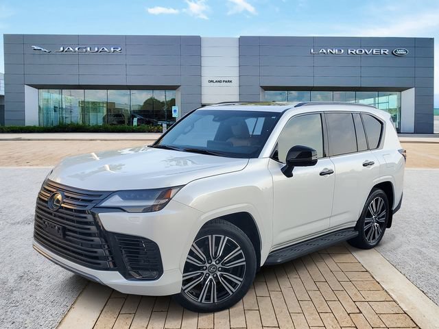 Used 2024 Lexus LX 600 4WD w/ Appearance Package image 1