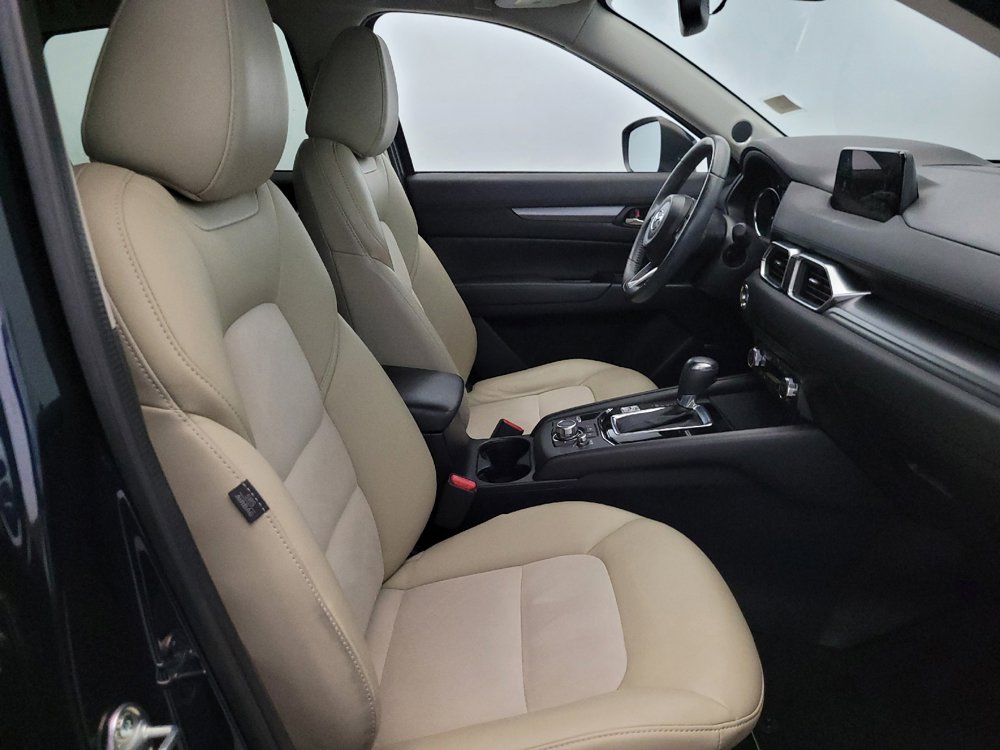 Used 2017 MAZDA CX-5 Touring w/ Preferred Equipment Package AWD/4WD image 21
