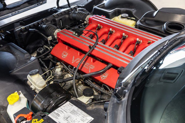 Used 2000 Dodge Viper RT/10 RWD image 38