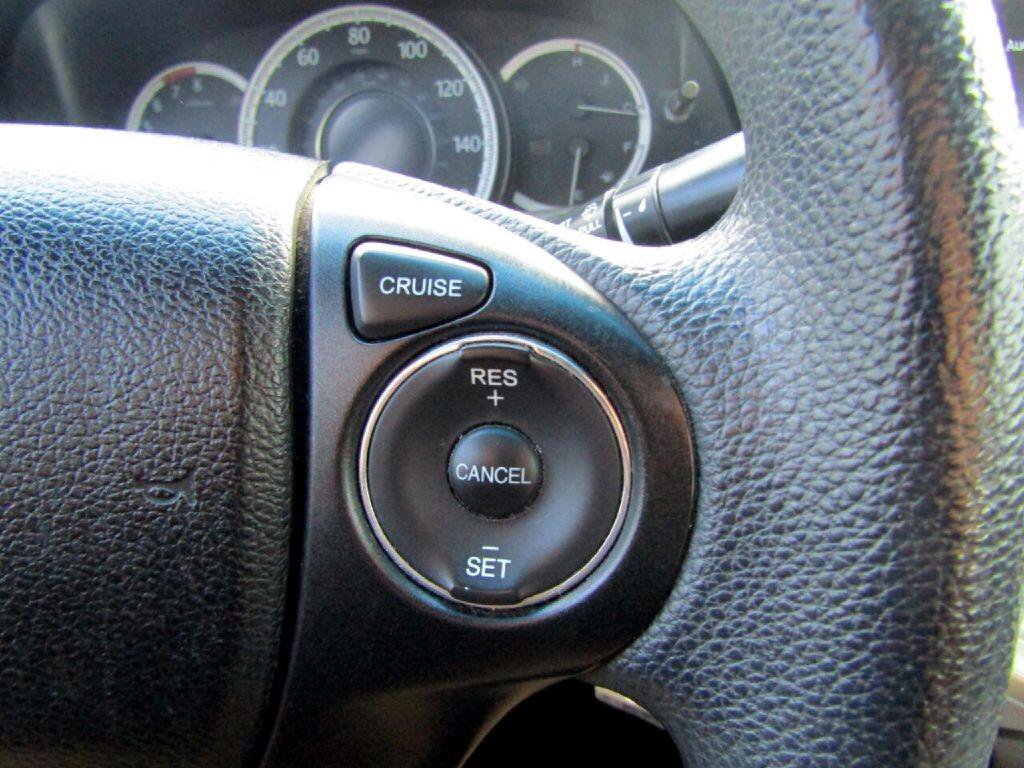 Used 2013 Honda Accord LX image 12