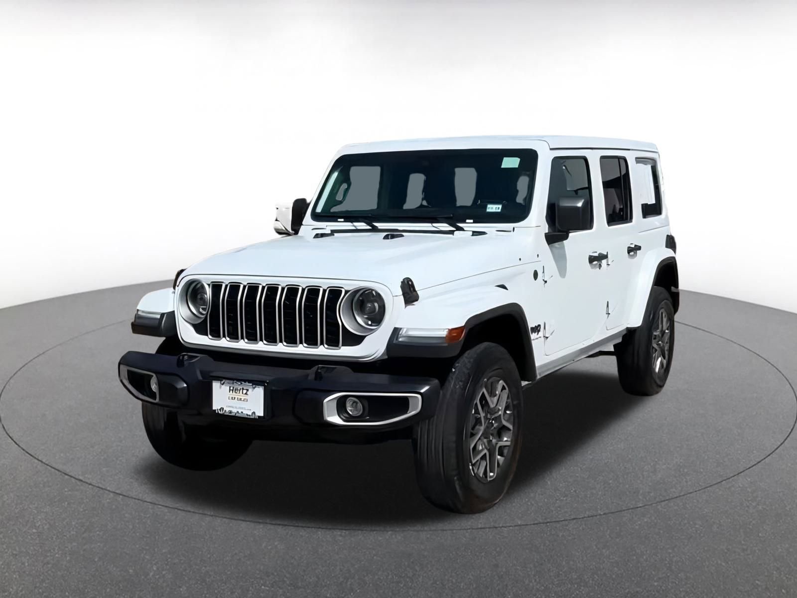 Used 2025 Jeep Wrangler Sahara image 7