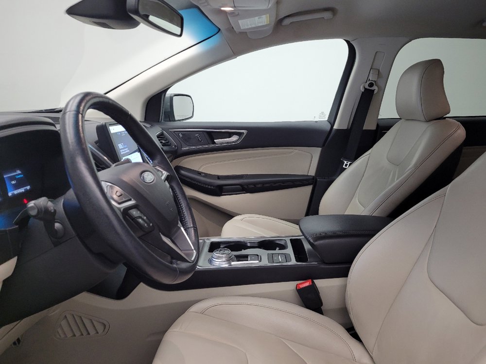 Used 2022 Ford Edge Titanium image 17