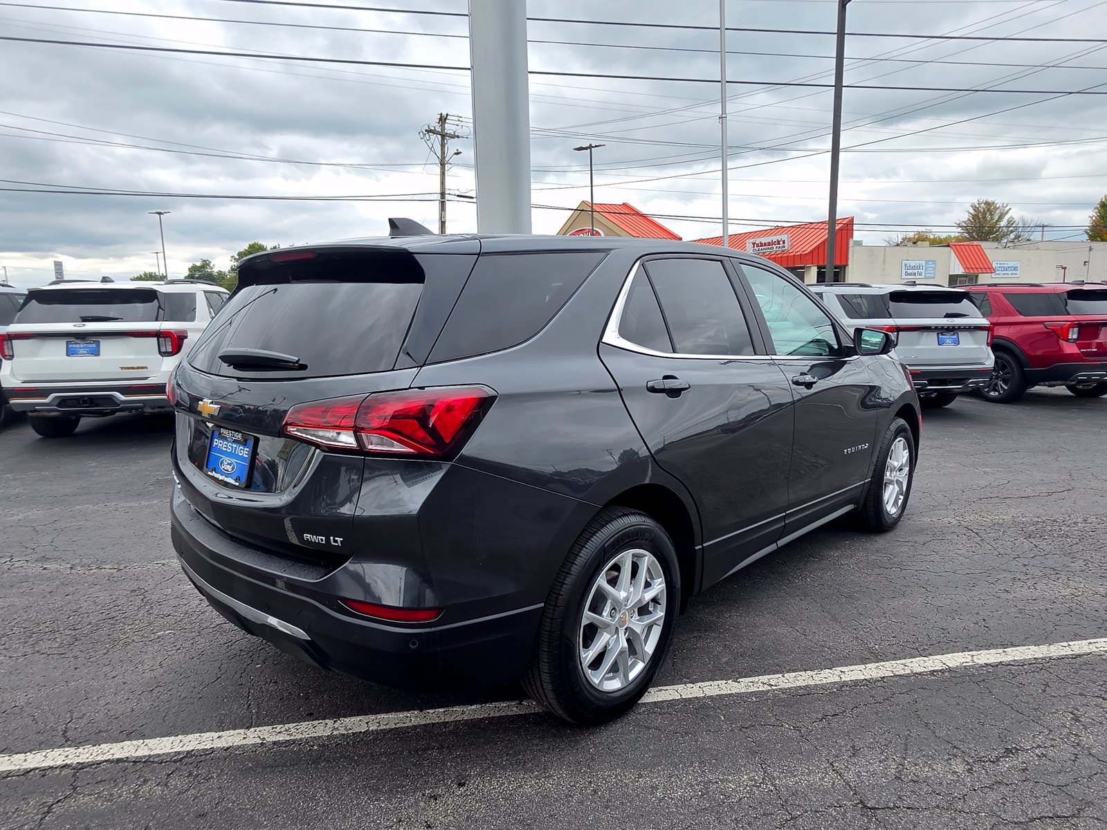Used 2022 Chevrolet Equinox LT AWD/4WD image 5