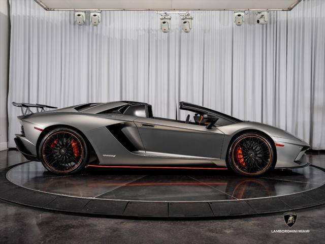 Used 2019 Lamborghini Aventador S AWD/4WD image 32