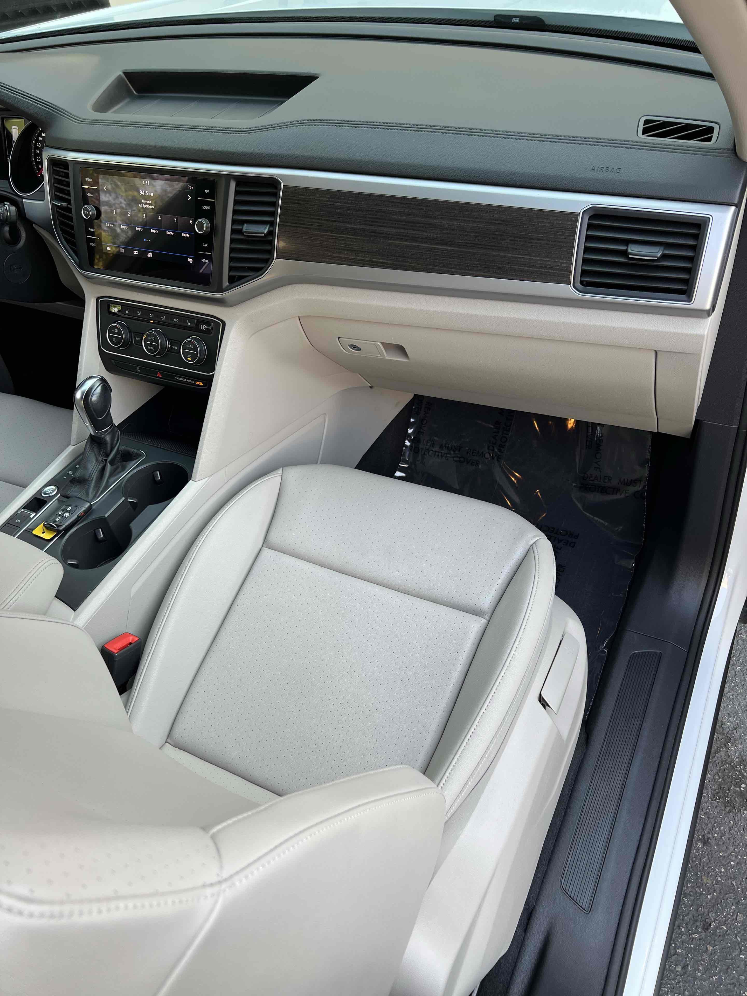 Used 2019 Volkswagen Atlas SE w/ Towing Package image 73