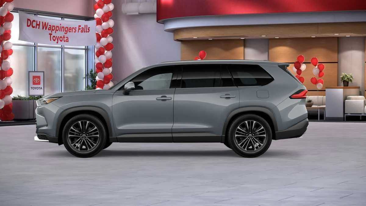 New 2026 Toyota Grand Highlander AWD Hybrid image 28