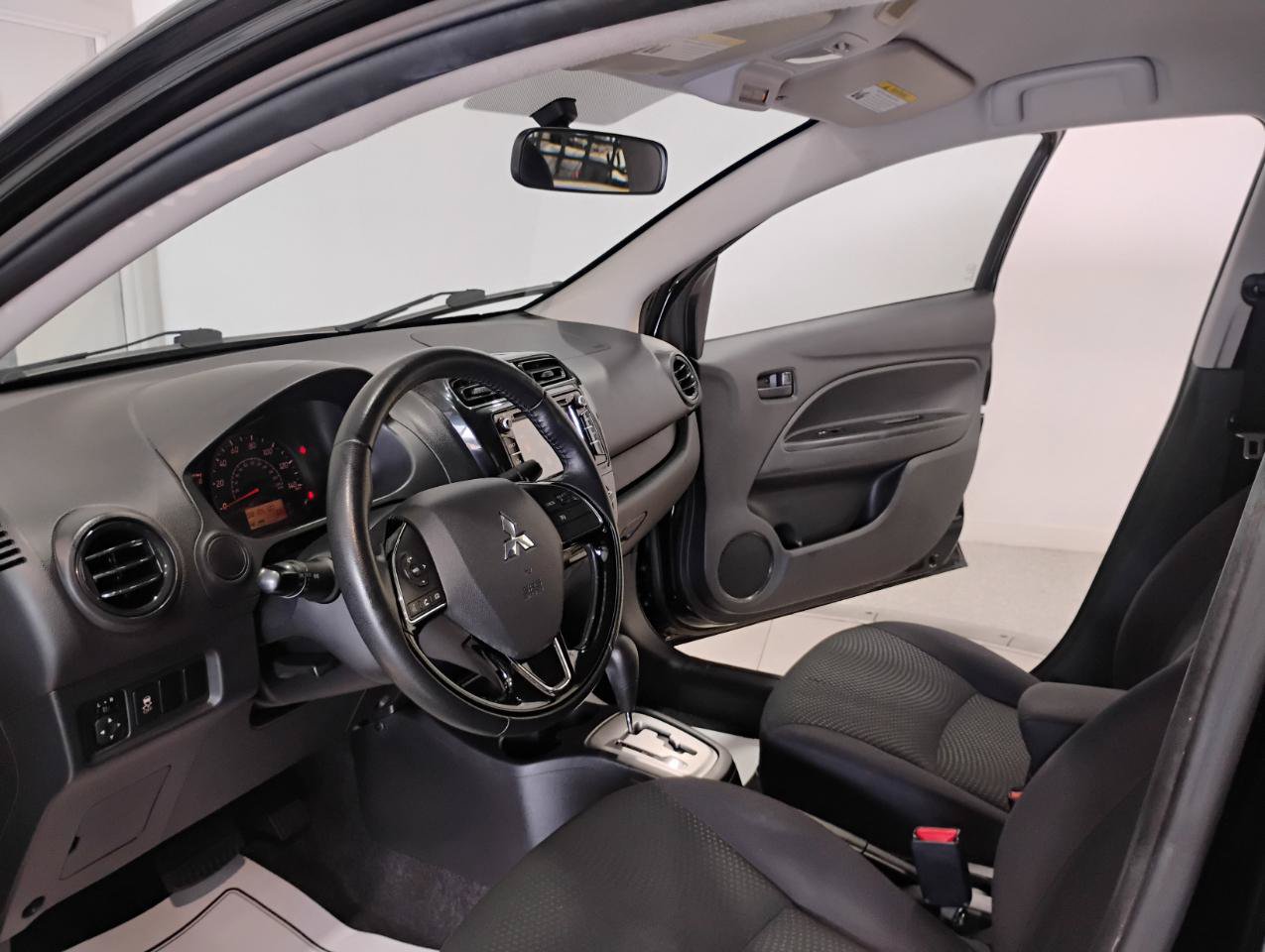 Used 2018 Mitsubishi Mirage G4 ES FWD image 37